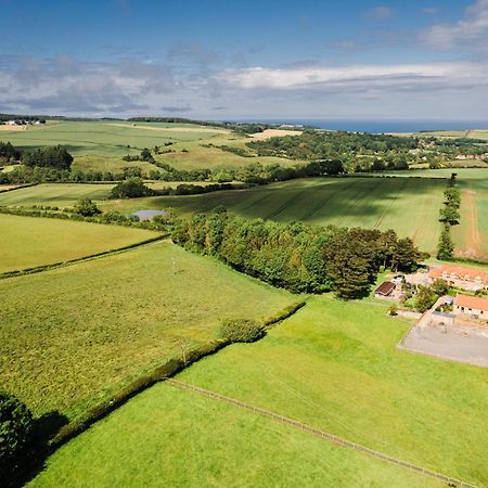 Low Moor Lodge Скарборо Экстерьер фото