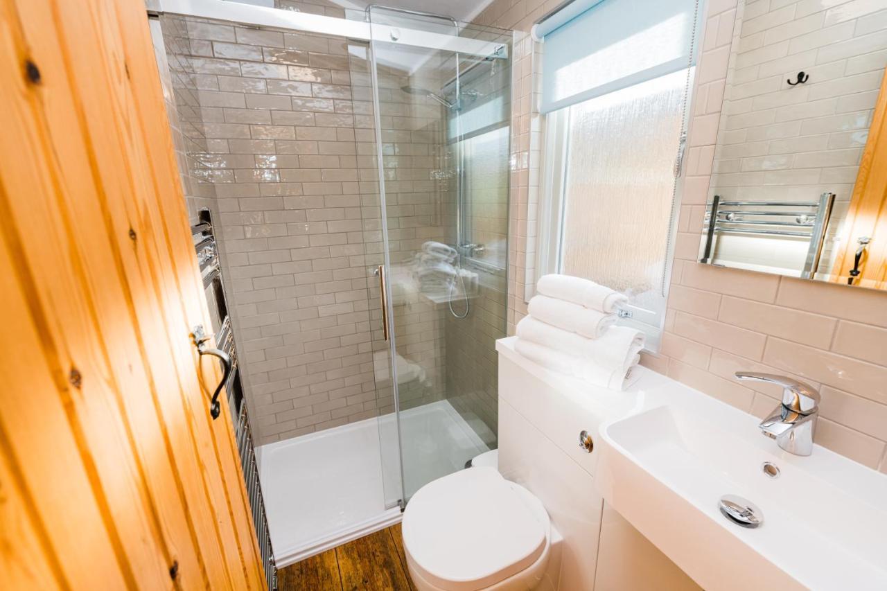 Low Moor Lodge Скарборо Экстерьер фото